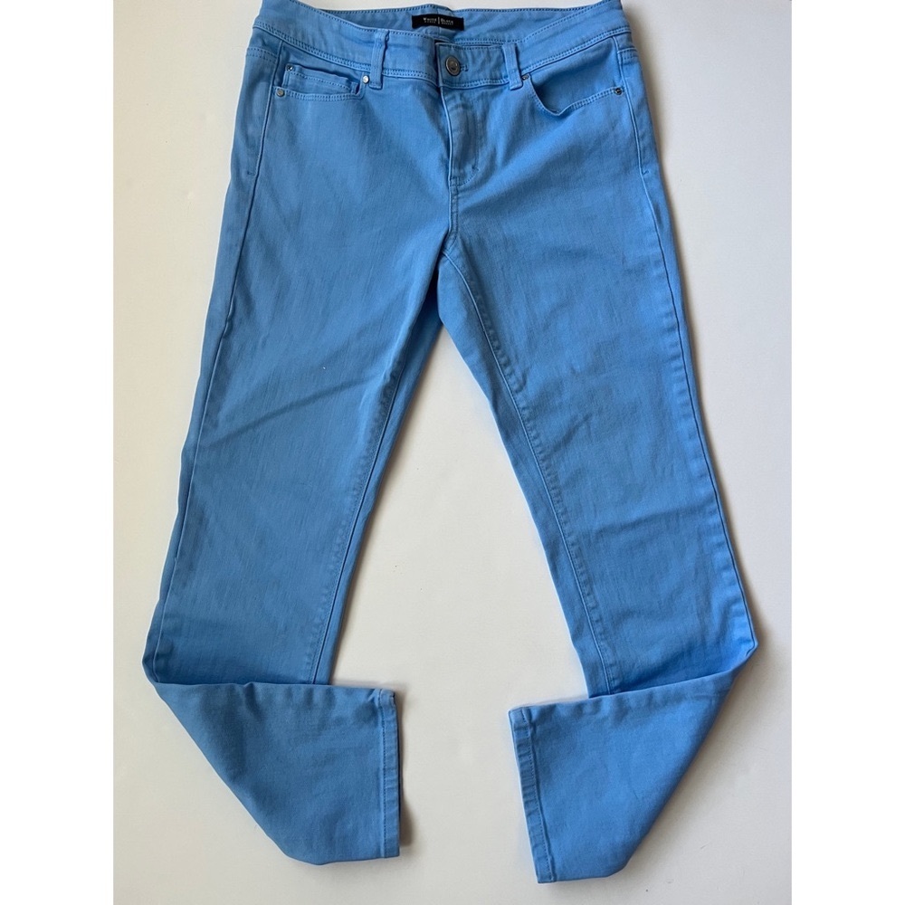 White House Black Market Blanc Light Blue Slim Ankle Jean 6R